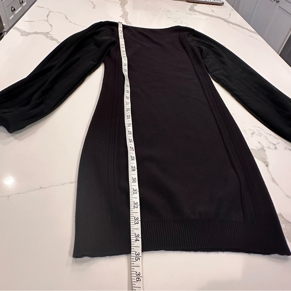 White House Black Market Women Pleated Sleeve Sweater Dress Sz XS Textured Puff - Picture 14 of 15